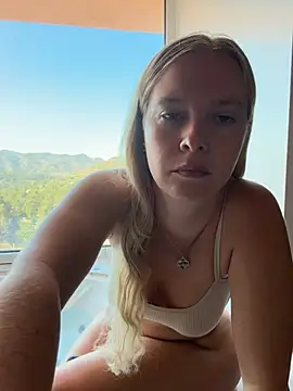 Ellie-rosee online show from June 2026 06:40:01 AM