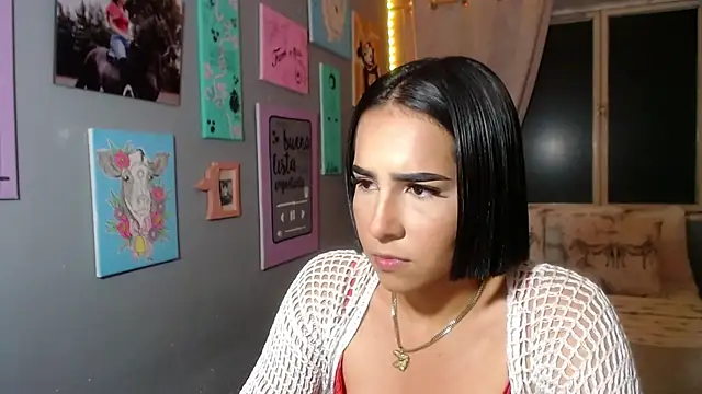 Evelyn lovers  online show from February 2026 11:57:02 PM