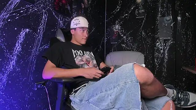 SalvatoreBenford online show from February 2026 08:49:01 PM