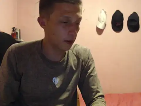 Snapshot of Cronos_Hot_8 chatting on February 2026 12:39:02 AM Cronos Hot 8 online show from February 2026 12:39:02 AM