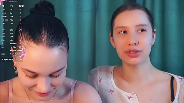 ZofiaSoshnik online show from April 2026 06:36:01 AM