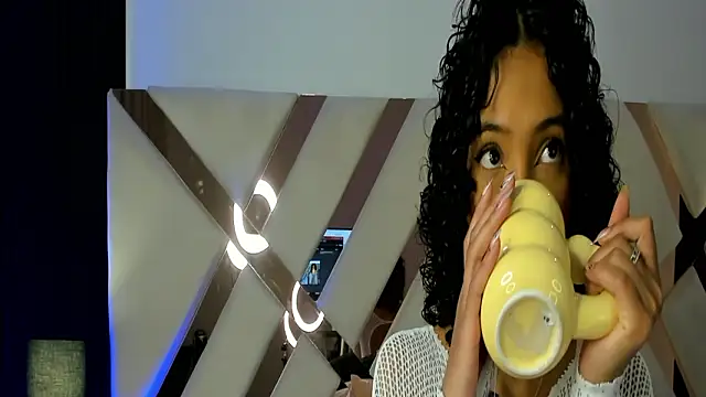 missbrasil online show from March 2026 11:57:01 AM