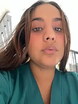 Noa Harper- online show from April 2026 09:48:02 PM