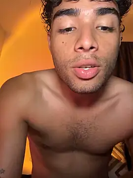 Snapshot of its_alejandro27 chatting on February 2026 06:09:01 PM its alejandro27 online show from February 2026 06:09:01 PM