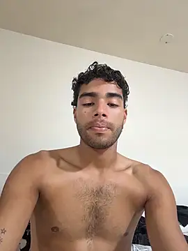 its alejandro27 online show from April 2026 08:11:02 PM