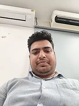 hunterkingshan online show from May 2026 12:12:02 PM