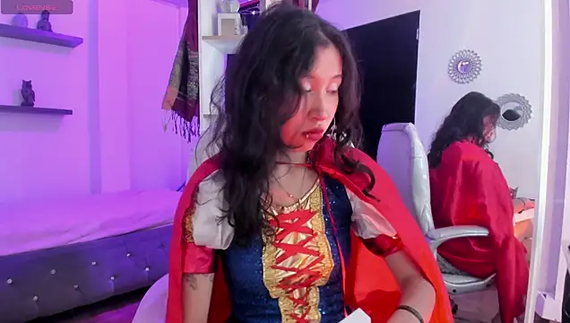 Miniadelf online show from April 2026 05:01:02 PM