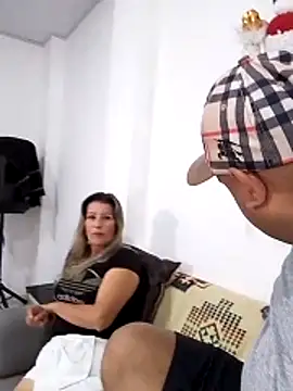 wessAndSandri online show from March 2026 07:52:01 PM