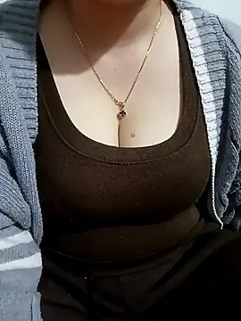 Snapshot of Tulip_ii chatting on February 2026 02:53:01 AM Tulip ii online show from February 2026 02:53:01 AM