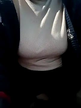 Snapshot of Tulip_ii chatting on February 2026 03:14:02 AM Tulip ii online show from February 2026 03:14:02 AM