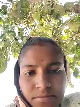 Snapshot of Gungun_thakur chatting on February 2026 07:23:01 AM Gungun thakur online show from February 2026 07:23:01 AM