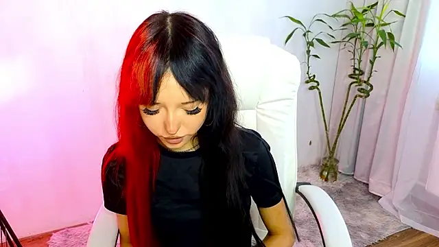   Amiraa online show from February 2026 11:04:02 AM