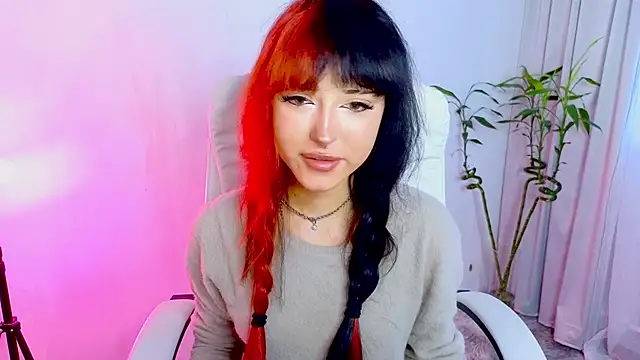   Amiraa online show from February 2026 11:02:02 AM