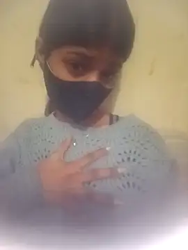 queen gairl online show from February 2026 02:44:02 PM