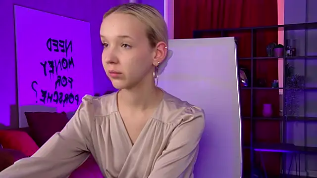 MaoqiBeverly online show from March 2026 12:00:02 PM