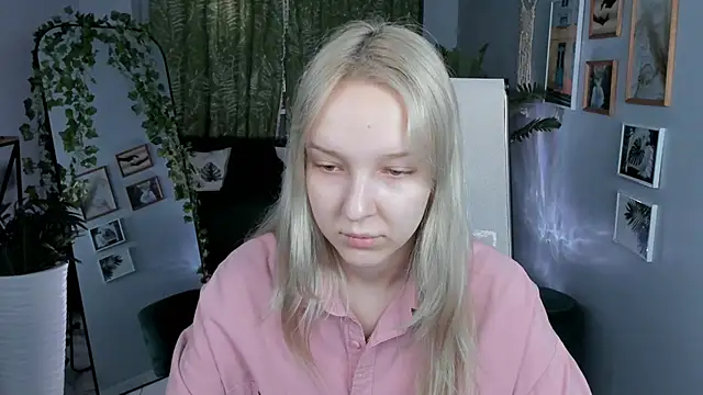 MaoqiBeverly online show from April 2026 03:49:02 AM