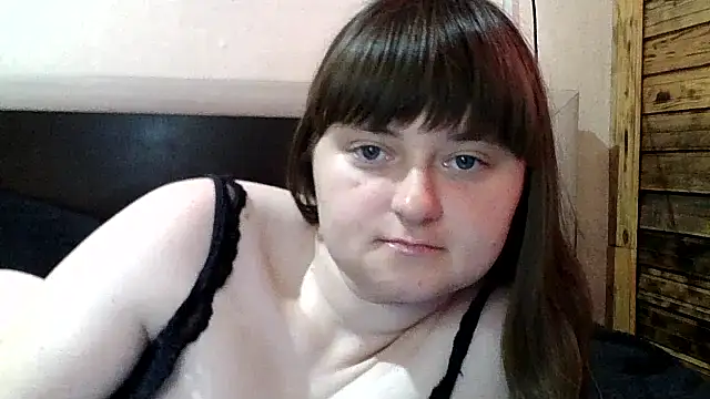 Snapshot of LuckyLust15 chatting on July 2026 01:13:02 PM LuckyLust15 online show from July 2026 01:13:02 PM