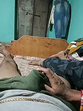 ashwiniraj567 online show from June 2026 05:44:01 PM