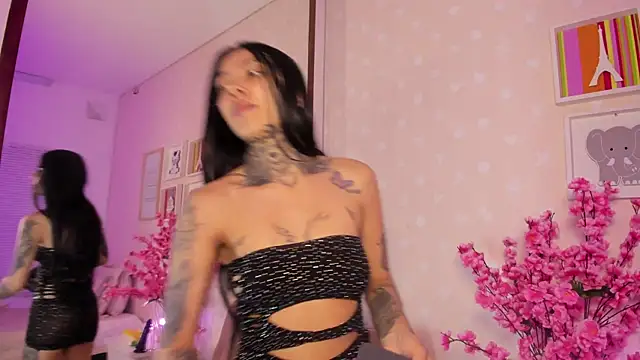 Snapshot of Ashley_Blum_ chatting on February 2026 12:15:01 PM Ashley Blum online show from February 2026 12:15:01 PM