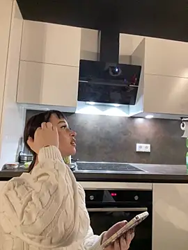 Just-Lilly online show from April 2026 03:15:01 AM