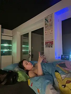 Just-Lilly online show from May 2026 02:42:02 AM