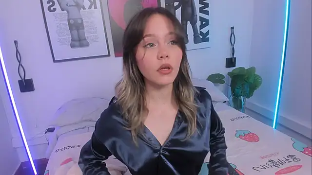 Snapshot of Hey_lucy__ chatting on February 2026 03:26:02 PM Hey lucy online show from February 2026 03:26:02 PM