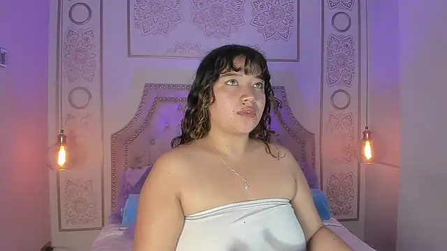 Snapshot of Honny_Blaice_ chatting on June 2026 11:49:02 AM Honny Blaice online show from June 2026 11:49:02 AM