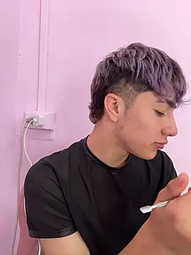 Snapshot of AlexanderCollman2 chatting on February 2026 08:42:02 PM AlexanderCollman2 online show from February 2026 08:42:02 PM