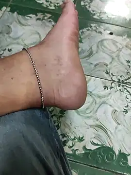 Snapshot of Gordinho_dos_pes chatting on February 2026 10:32:02 PM Gordinho dos pes online show from February 2026 10:32:02 PM