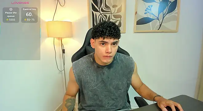 Snapshot of justin_payn14 chatting on July 2026 12:51:01 PM justin payn14 online show from July 2026 12:51:01 PM