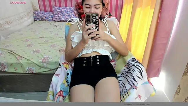 Snapshot of HornyAsianXxX chatting on March 2026 07:42:02 AM HornyAsianXxX online show from March 2026 07:42:02 AM