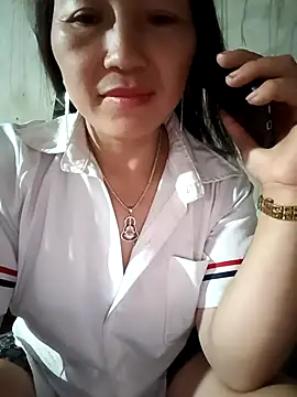 Snapshot of baby_112233 chatting on April 2026 10:44:01 AM baby 112233 online show from April 2026 10:44:01 AM