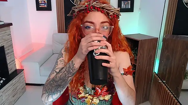 Snapshot of mere_in_redd chatting on February 2026 12:06:01 PM mere in redd online show from February 2026 12:06:01 PM