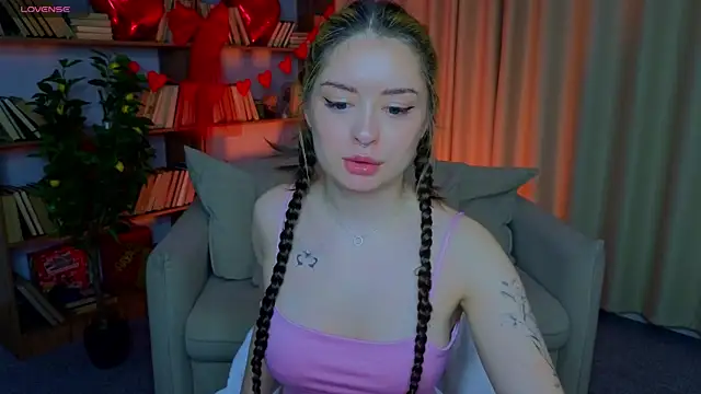 kate  rIna online show from February 2026 02:16:01 AM