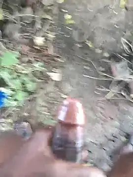 Snapshot of kalai_32 chatting on February 2026 04:05:02 AM kalai 32 online show from February 2026 04:05:02 AM