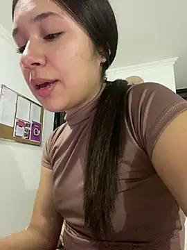 Snapshot of DULCE_MARIA_EF chatting on February 2026 01:44:02 AM DULCE MARIA EF online show from February 2026 01:44:02 AM