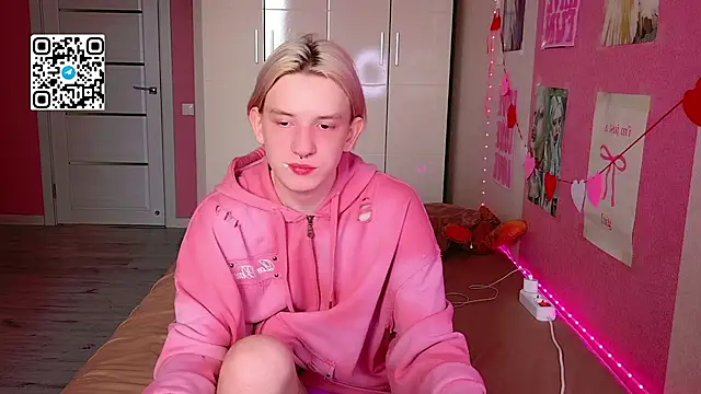 Ron Vilss online show from April 2026 03:18:01 AM