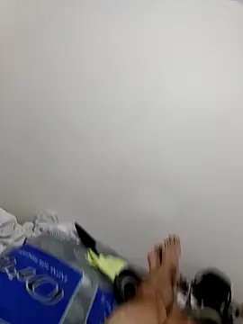 Snapshot of elvergon8721 chatting on February 2026 03:27:02 AM elvergon8721 online show from February 2026 03:27:02 AM