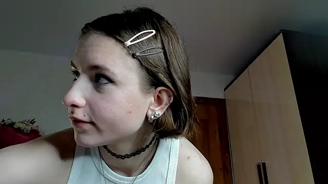 Snapshot of VelvetCaress chatting on May 2026 09:16:02 AM VelvetCaress online show from May 2026 09:16:02 AM