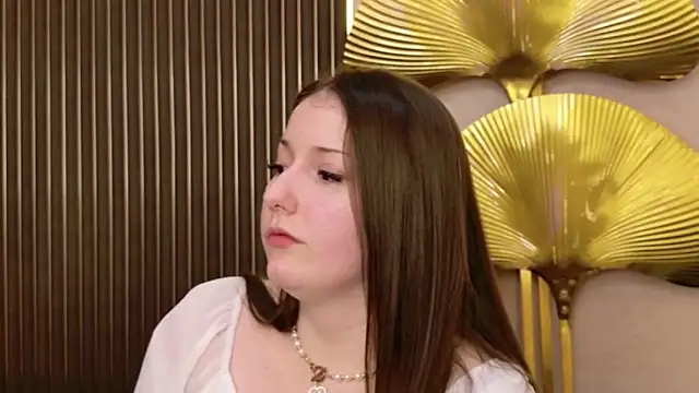 Anora Mills online show from February 2026 04:15:02 PM