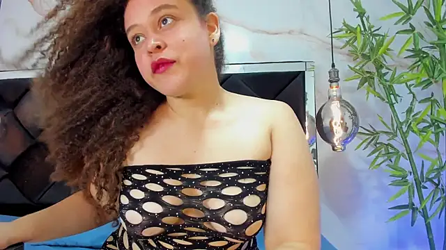 IrinaVoshh  online show from April 2026 07:09:02 PM