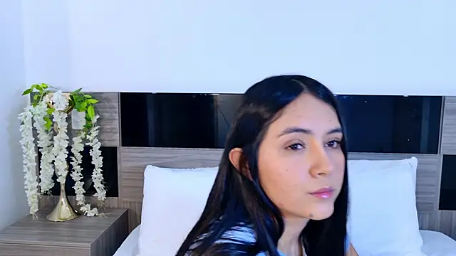 AlisonLamer online show from March 2026 12:11:01 PM