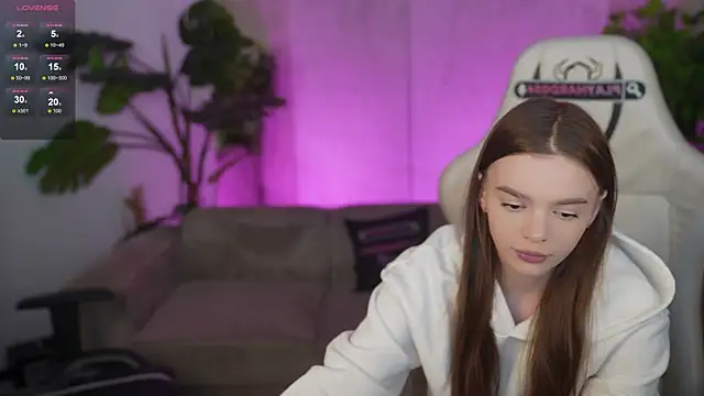 Zlata Sky online show from April 2026 02:52:02 PM