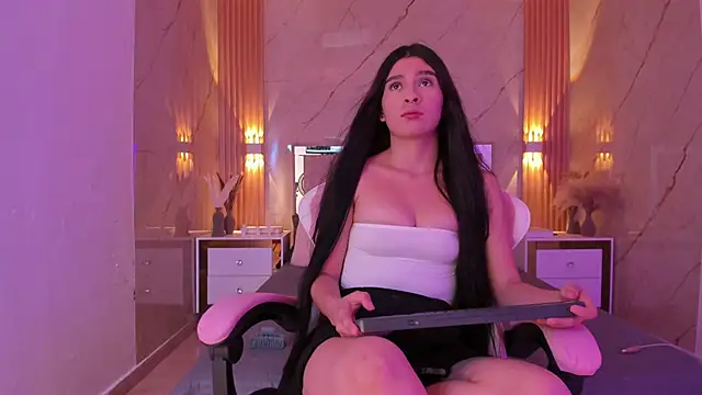 avigail xo online show from February 2026 06:55:02 PM