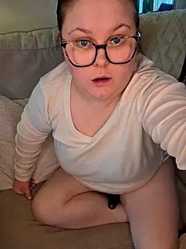 Snapshot of Tallulah-Rose-xoxo chatting on February 2026 01:26:01 PM Tallulah-Rose-xoxo online show from February 2026 01:26:01 PM