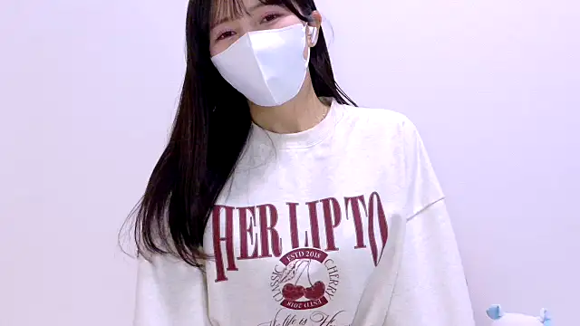 Snapshot of The_Ami_jp chatting on March 2026 02:28:01 AM The Ami jp online show from March 2026 02:28:01 AM