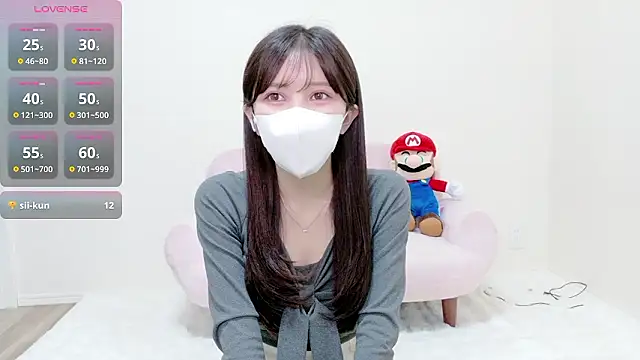 Snapshot of The_Ami_jp chatting on April 2026 02:11:02 AM The Ami jp online show from April 2026 02:11:02 AM