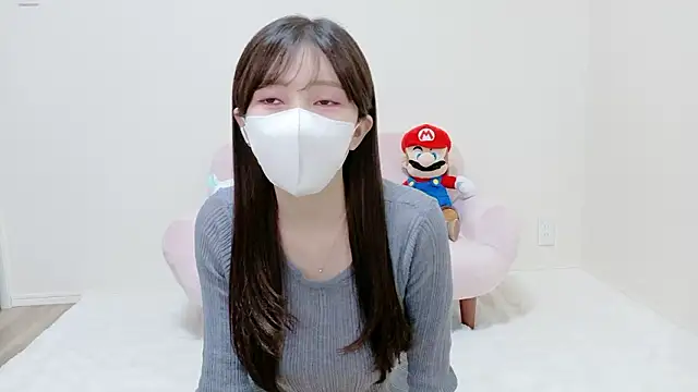 Snapshot of The_Ami_jp chatting on April 2026 02:06:01 AM The Ami jp online show from April 2026 02:06:01 AM