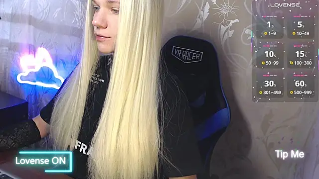 Shiny Victoria online show from March 2026 09:04:01 AM