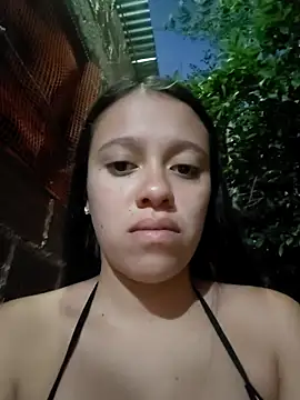 Snapshot of lachiki_plus chatting on May 2026 10:11:02 AM lachiki plus online show from May 2026 10:11:02 AM